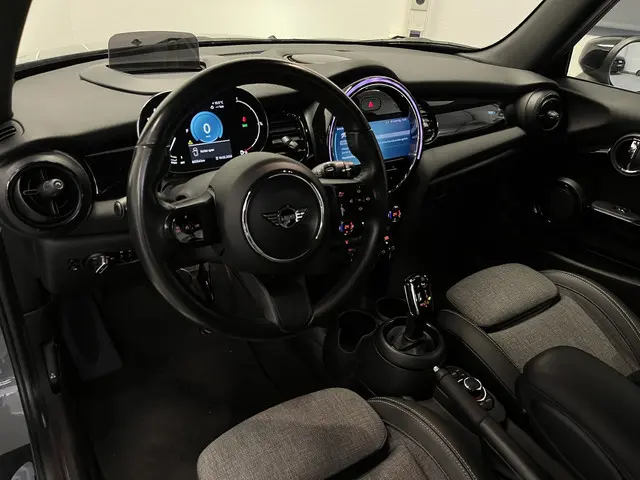 MINI Cooper 1.5 Business Edition 2021 Benzine 3