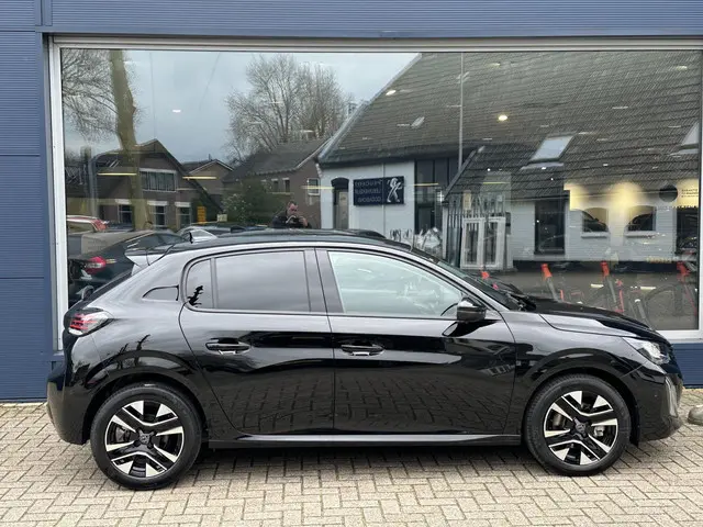 Peugeot 208 1.2 Turbo 100 PK Allure 2025 Benzine 7