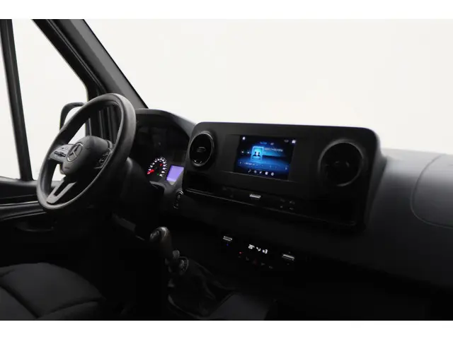 Mercedes-Benz Sprinter 214 2.2 CDI L1H1 2021 Diesel 28