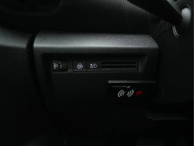 Citroën ë-C4 Feel 50 kWh [ 3-Fase ] 2021 Elektrisch 19