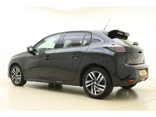 Peugeot 208 1.2 PureTech Allure Pack 2022 Benzine 12