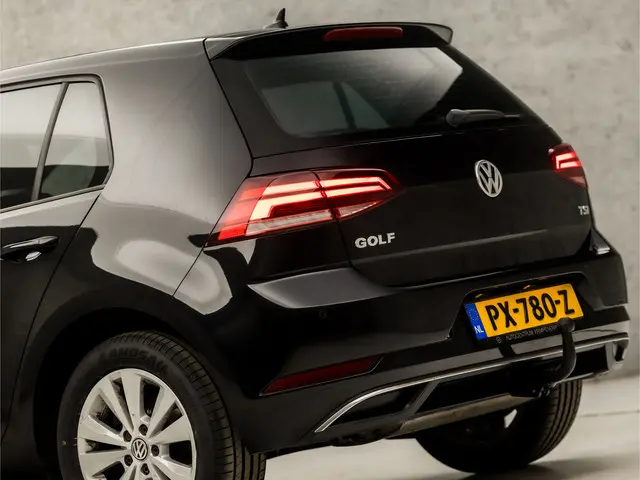 Volkswagen Golf 1.0 TSI Sportline 2017 Benzine 11