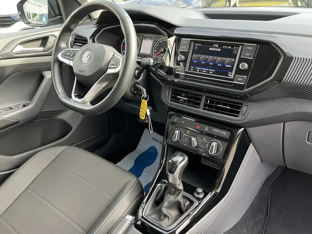 Volkswagen T-Cross 1.0 TSi DSG Style 2020 Benzine 9