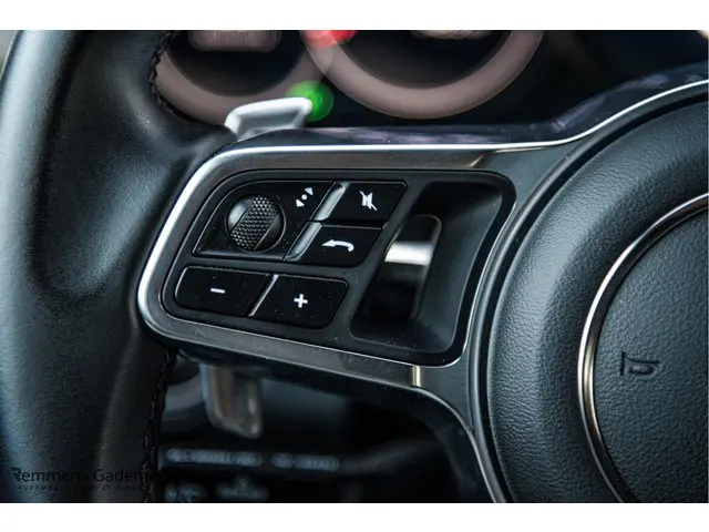 Porsche Cayenne Coupé 3.0 V6 340pk 2020 Benzine 28