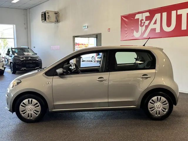 Volkswagen up! 1.0 move up! BlueMotion 2014 Benzine 2