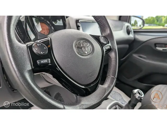 Toyota Aygo 1.0 VVT-i x-cite 2019 Benzine 15