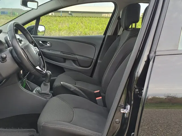 Renault Clio Estate 0.9 TCe Dynamique 2014 Benzine 2