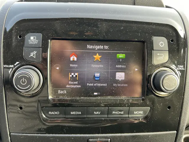 Opel Movano 35 2.2D 165 L2H2 Edition 2022 Diesel 29