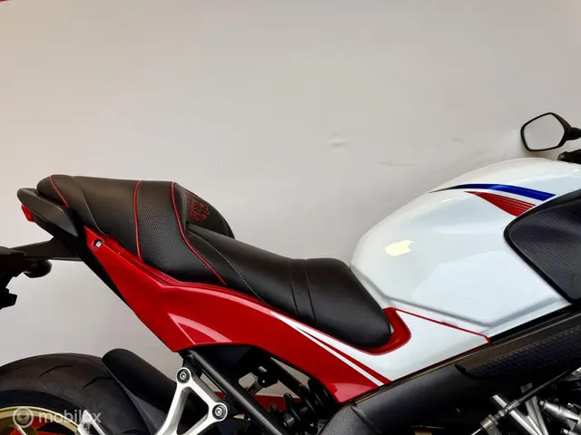 Honda CB 650 F ABS 2015 Benzine 11