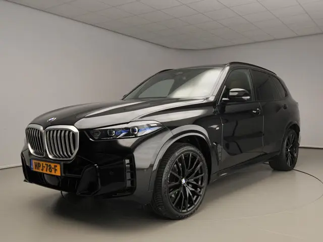 BMW X5 xDrive40i 2024 Benzine 49