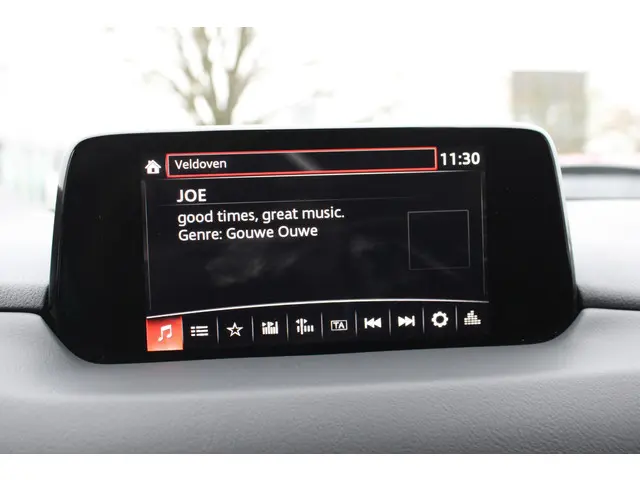 Mazda CX-5 2.5 SkyActiv-G 194 Luxury 2019 Benzine 19