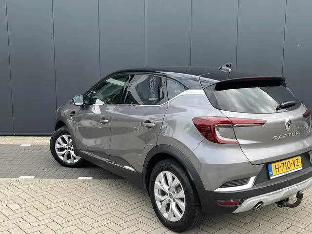 Renault Captur TCe 100 Intens 2020 Benzine 10