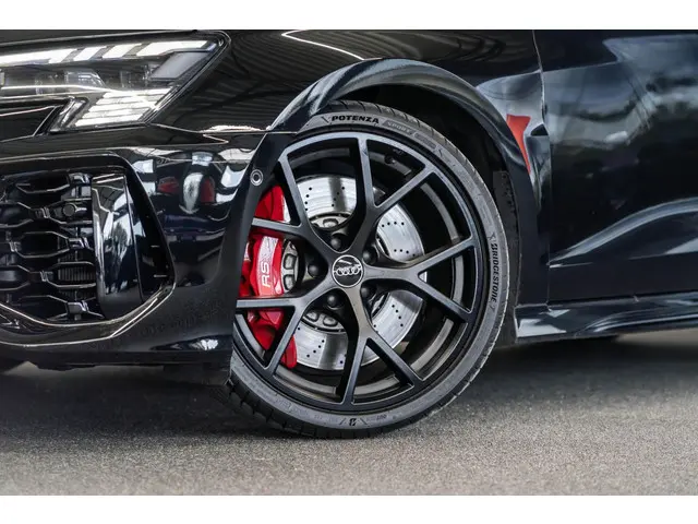 Audi RS3 2.5 TFSI quattro HUD Pano B&O PPF 2022 Benzine 9