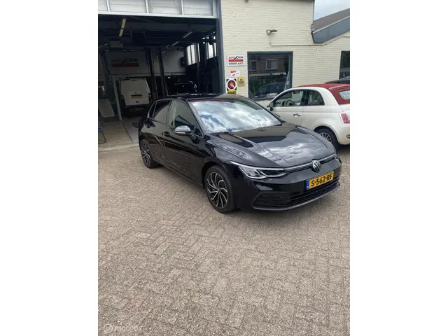 Volkswagen Golf 2