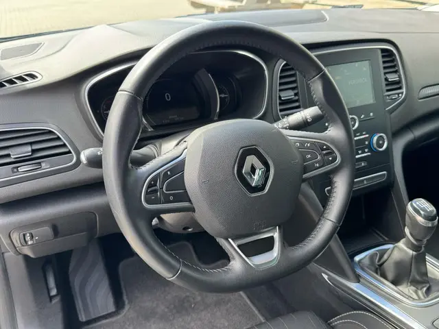 Renault Mégane Estate 1.3 TCe 85kW Limited 2019 Benzine 25