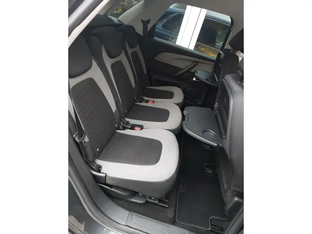 Citroën C4 Picasso 1.2 PureTech Selection 2016 Benzine 15