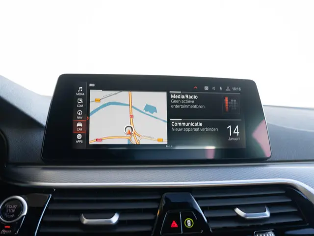 BMW 5 Serie Sedan 520i 2020 Benzine 28