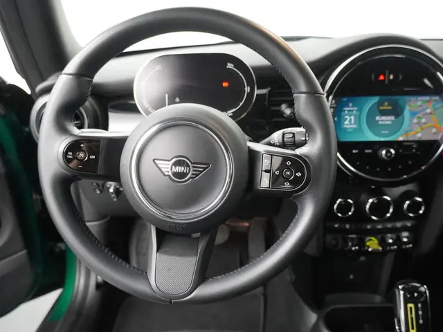 MINI Electric Yours 33 kWh 2022 Elektrisch 2