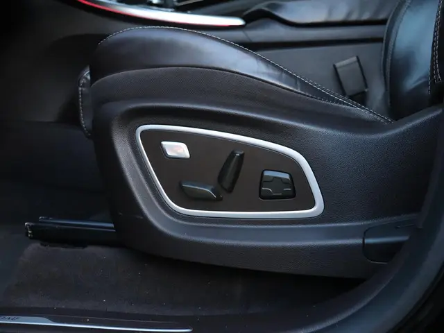 Renault Espace 1.6 dCi Initiale Paris 7p. 2018 Diesel 13