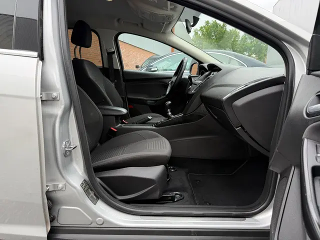 Ford Focus Wagon 1.0 Titanium | 2017 | 2017 Benzine 15