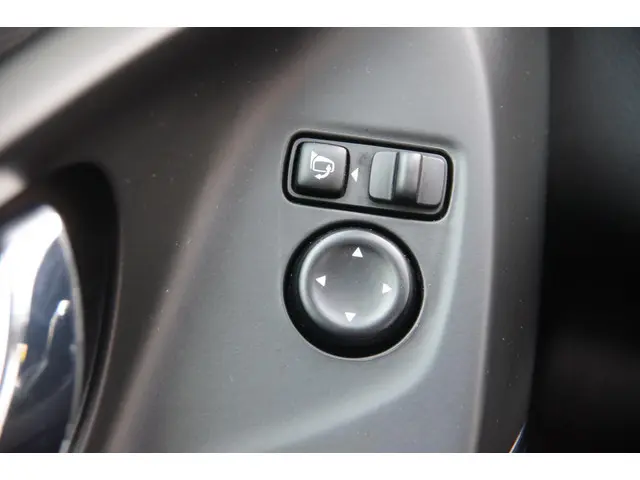 Renault Kadjar 1.2 TCe Bose 2018 Benzine 17