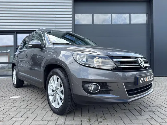 Volkswagen Tiguan 1.4 TSI Sport&Style 2015 Benzine 37