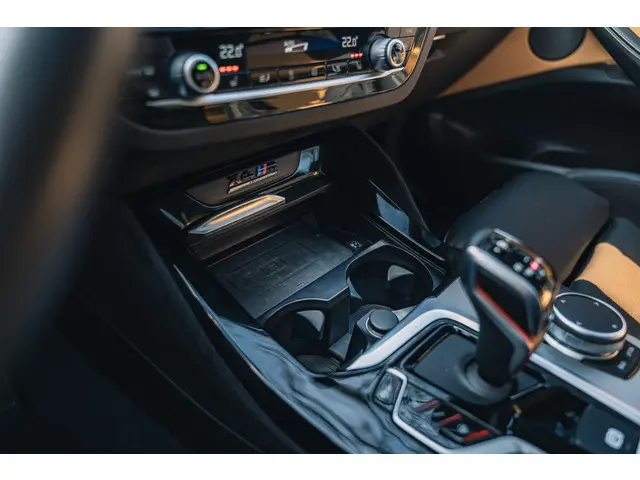 BMW X4 M Competition 2020 Benzine 22