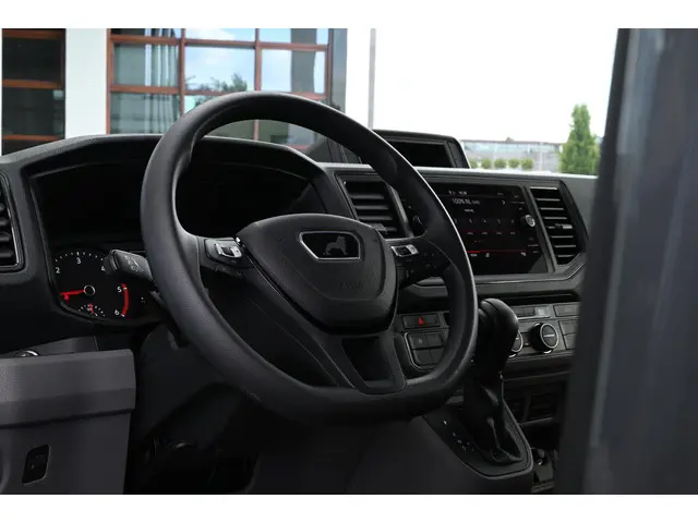MAN TGE 3.140 2.0 TDI 35 140 PK DSG Clima 2022 Diesel 14