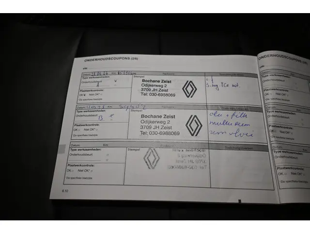 Renault Captur TCe 150 EDC Initiale Paris 2019 Benzine 33