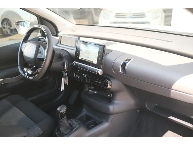 Citroën C4 Cactus 1.2 PureTech Shine 2017 Benzine 8