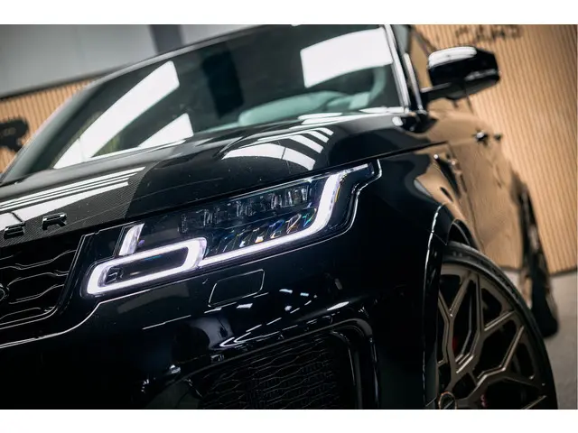 Land Rover Range Rover Sport P575 SVR 2022 Benzine 24