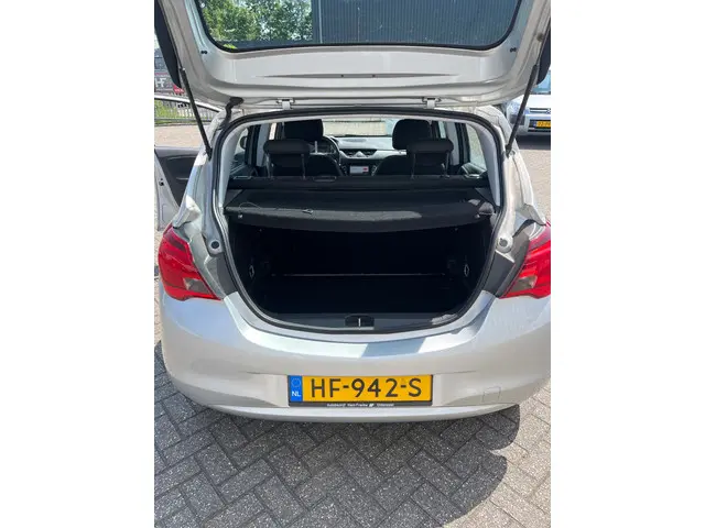 Opel Corsa 1.3 CDTI Business+ 2015 Diesel 13