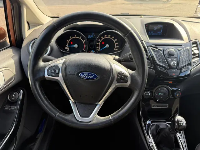 Ford Fiesta 1.0 EcoBoost Titanium 2013 Benzine 7