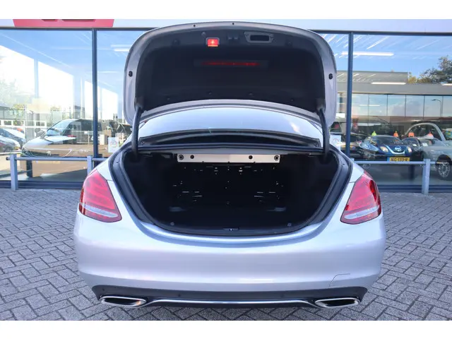 Mercedes-Benz C-Klasse 250 Ambition 2015 Benzine 14