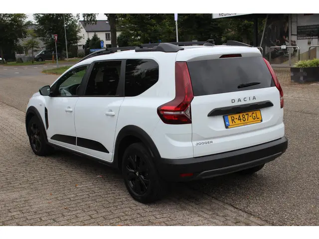 Dacia Jogger 1.0 TCe 100 Bi-Fuel Extreme 5p. 2022 Benzine 9