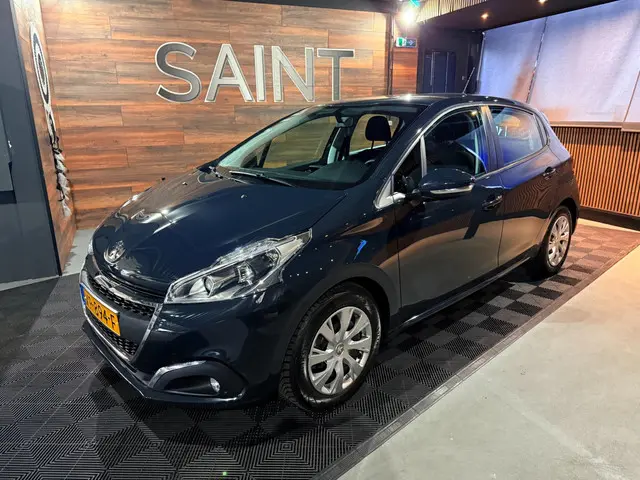 Peugeot 208 | 1.2 PureTech | Active 2019 Benzine 12