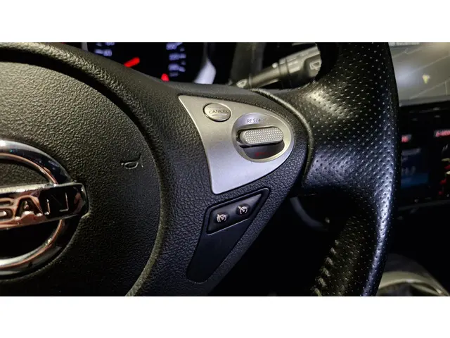 Nissan Juke 1.2 DIG-T Connect Edition 2015 Benzine 13