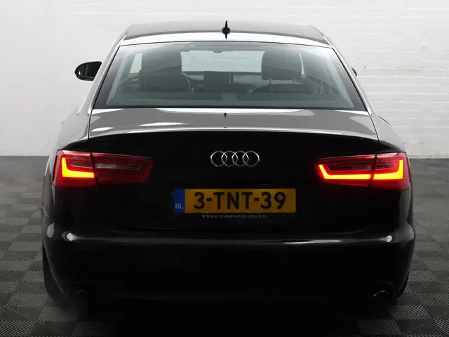 Audi A6 Limousine 2.0 TFSI S Line Aut- 2015 Benzine 36