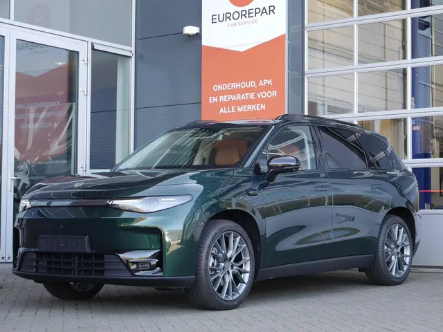 Leapmotor C10 REEV Design 28.4 kWh 2026 Hybride Benzine 42