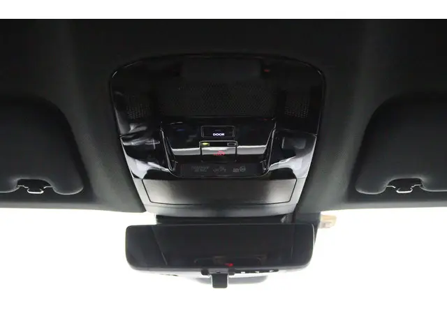 Lexus NX 450h+ AWD F SPORT Line 2024 Hybride Benzine 32