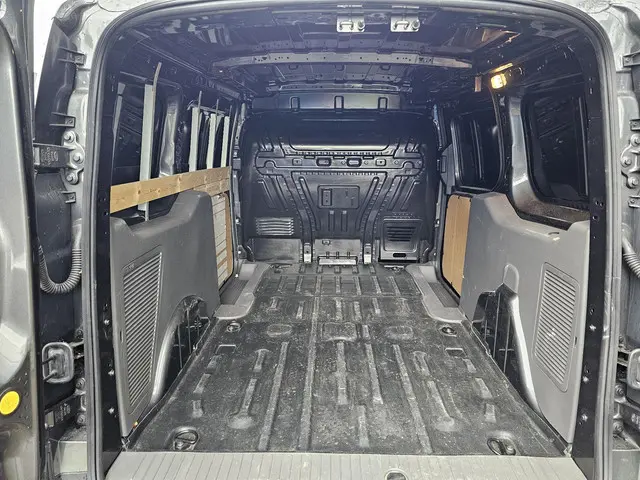 Ford Transit Connect 1.0 Ecoboost L2 Trend 2022 Benzine 11