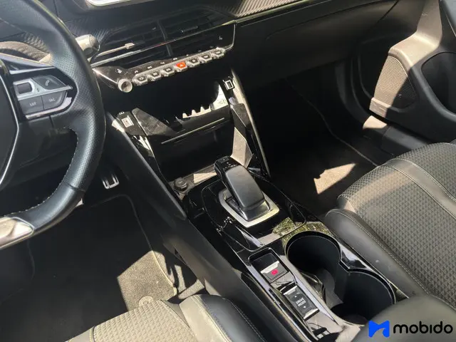 Peugeot e-2008 EV GT Pack 50 kWh 2020 Elektrisch 6
