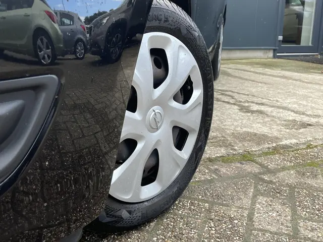 Opel KARL 3