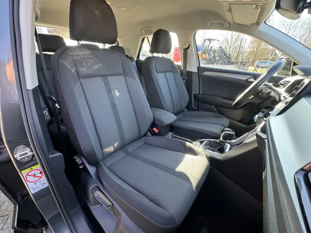 Volkswagen T-Roc 1.5 TSI Life Business 2024 Benzine 5