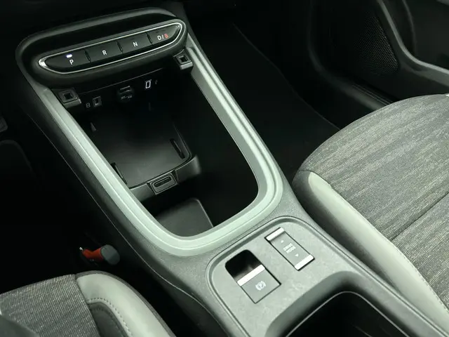 Jeep Avenger Longitude 54 kWh 2023 Elektrisch 19