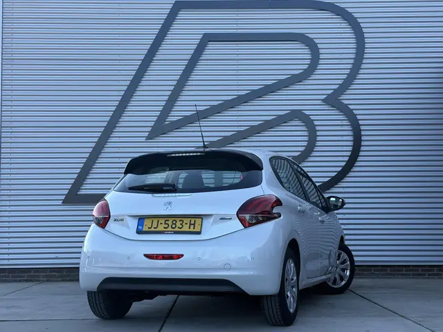 Peugeot 208 3