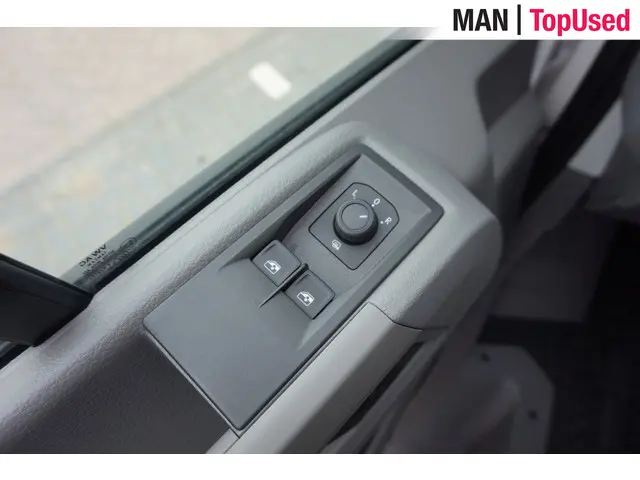 MAN TGE 3.180 4X4 2024 Diesel 15
