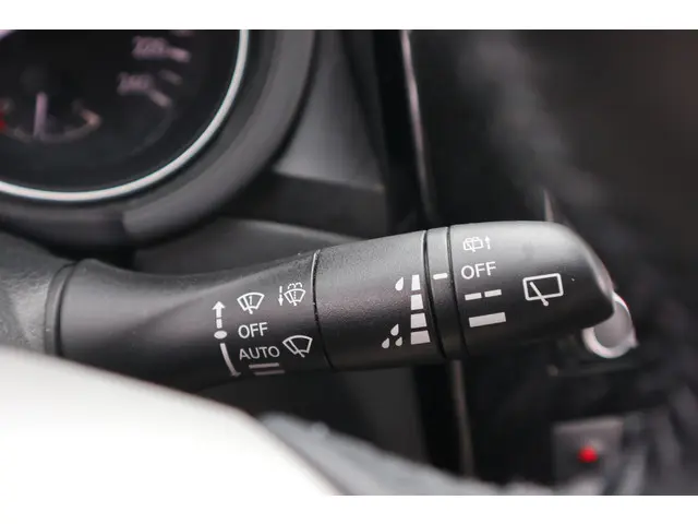 Nissan Pulsar 1.2 DIG-T Connect Edition 2015 Benzine 21