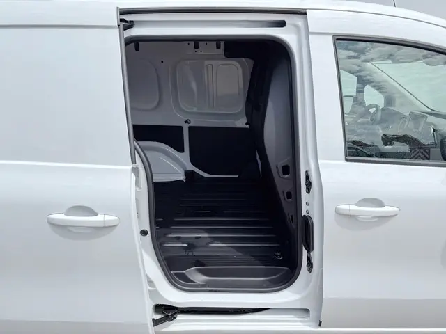 Mercedes-Benz eCitan 112 Pro 2025 Elektrisch 11