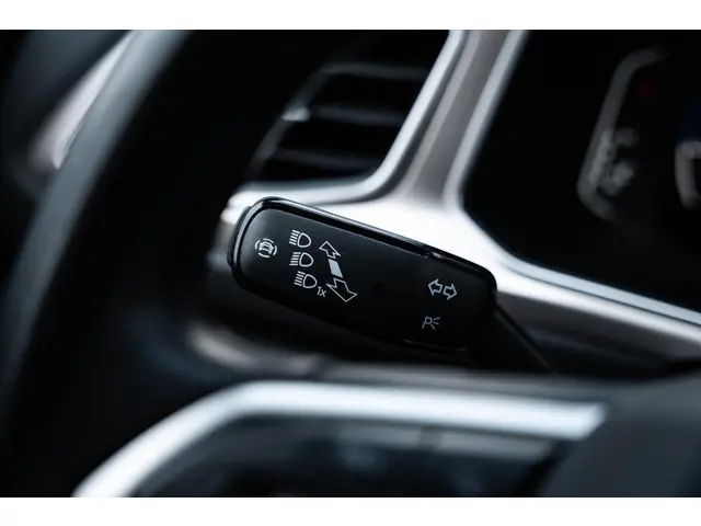 Volkswagen T-Roc 1.5 TSI Style 2023 Benzine 39
